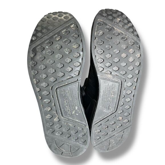 Adidas Originals NMD_R1 V2 Core Black / Gold Running Shoes Men’s Size 12, HP3251 - Picture 10 of 11